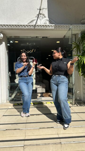 Podrán juzgar nuestros métodos, pero no nuestros resultados😉

Visítanos en:📍entre la Av. Federico Boyd y Calle 50, Diagonal al Scotiabank, frente a la Fundación Gabriel Lewis Galindo.

Y CONTÁCTANOS a los 📞

📱 +507 6553-7970
📱 +507 6948-4846
📱 +507 6833-1738
📱 +507 6944-6091
📱 +507 6660-5478

#muebles #mueblesconhistoria #panama #decoracion #casas #furniture #decoration #pty #muebleriapanama #mueblespanama