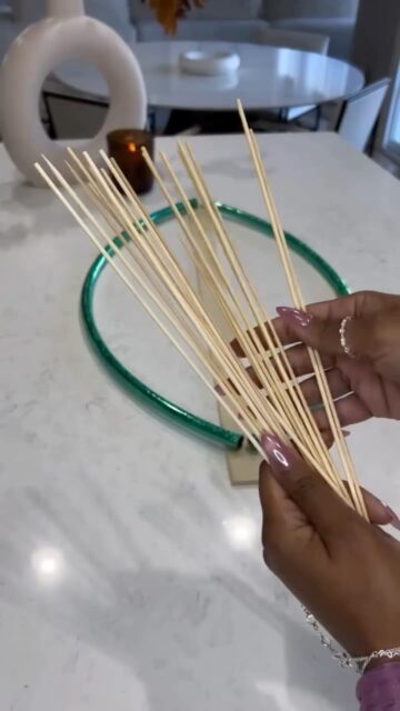 🤩 2 lIDEAS increíbles y con el mismo material, para redorar tu hogar ❤️🤩💃y además es muy fácil y económico, cuál es tu preferida??
Visítanos en:📍entre la Av. Federico Boyd y Calle 50, Diagonal al Scotiabank, frente a la Fundación Gabriel Lewis Galindo.
#muebles #mueblesconhistoria #panama #decoracion #casas #furniture #decoration #pty #muebleriapanama #mueblespanama