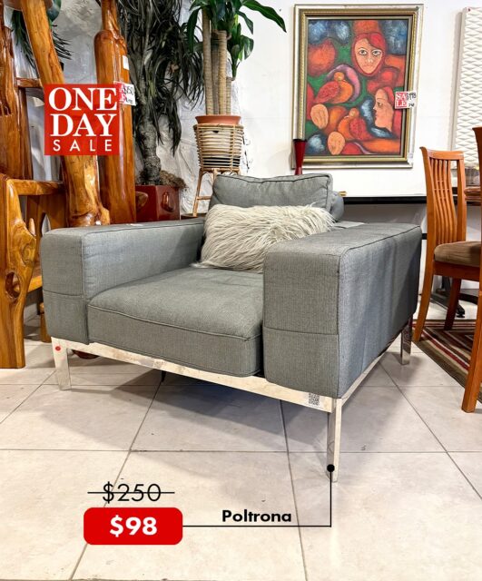 Seguimos celebrando y seguimos llenos de OFERTAS INCREÍBLES, porque Panamá se lo merece, porque tú te lo mereces 🤩🇵🇦 te esperamos mañana 💃💃
Le agradecemos a toda nuestra clientela, considerar que los productos en promoción, descuentos y ofertas son para retiro inmediato, no se pueden almacenar y mantener en depósito.
Visítanos en:📍entre la Av. Federico Boyd y Calle 50, Diagonal al Scotiabank, frente a la Fundación Gabriel Lewis Galindo.
Y CONTÁCTANOS a los 📞
📱 +507 6553-7970
📱 +507 6948-4846
📱 +507 6833-1738
📱 +507 6944-6091
📱 +507 6660-5478
#muebles #mueblesconhistoria #panama #decoracion #casas #furniture #decoration #pty #muebleriapanama #mueblespanama