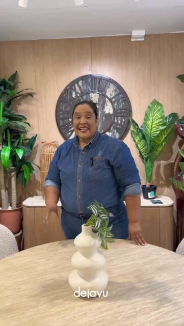 Este fin de semana venimos a darte opciones inteligentes para tus compras🤩🛋️ solo pregunta y te daremos precios y detalles del mueble que quiere

Tu décimo esté año te puede regalar la casa de tus sueños 🥰🥰 confía en tus instintos y ven a la mansión Dejavu 🤩

Visítanos en:📍entre la Av. Federico Boyd y Calle 50, Diagonal al Scotiabank, frente a la Fundación Gabriel Lewis Galindo.

Y CONTÁCTANOS a los 📞

Christopher 📲 +507 6948-4846
Edgardo 📲 +507 6944-6091
Anabel 📲 +507 6553-7970
Héctor 📲 +507 6833-1738

#muebles #mueblesconhistoria #panama #decoracion casas furniture decoration pty muebleriapanama mueblespanama