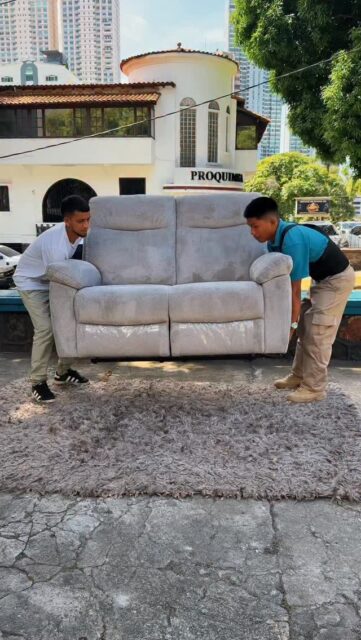 Nuestros reclinables no tienen comparación y apenas lo toques te vas a dar cuenta 🤩✨ muebles de alta gama por dentro y por fuera, a precios accesibles 😍😍 con diseños espectaculares que no vas a encontrar en ningún otro lugar ✨✨
Ven y enamorate de oportunidades irresistibles 🥰🥰 disfruta de la calidad en muebles que mereces en la mansión Dejavu tenemos de todo para ti🤩
Los precios NO incluyen ITBMS
Pieza única / oferta valida hasta agotar la existencia
Visítanos en:📍entre la Av. Federico Boyd y Calle 50, Diagonal al Scotiabank, frente a la Fundación Gabriel Lewis Galindo.
Y CONTÁCTANOS a los 📞
Christopher 📲 +507 6948-4846
Edgardo 📲 +507 6944-6091
Anabel 📲 +507 6553-7970
Héctor 📲 +507 6833-1738
Diana 📲 +507 6660-5478
#muebles #mueblesconhistoria #panama #decoracion casas furniture decoration pty muebleriapanama mueblespanama