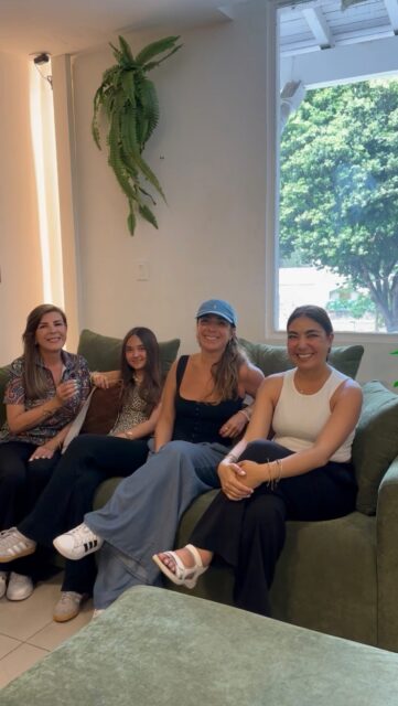🛋️✨Ellos ya vivieron la experiencia dejavu... y
ahora te cuentan cómo fue.❤️

Visítanos en: 📍entre la Av. Federico Boyd y Calle 50, Diagonal al Scotiabank, frente a la Fundación Gabriel Lewis Galindo.

Y CONTÁCTANOS a los 📞

Christopher 📲 +507 6948-4846
Edgardo 📲 +507 6944-6091
Anabel 📲 +507 6553-7970
Héctor 📲 +507 6833-1738
Yadisinia 📲 +507 6660-5478
Luis 📲 +507 6342-3466

panamá muebleria furniture desing decoracion