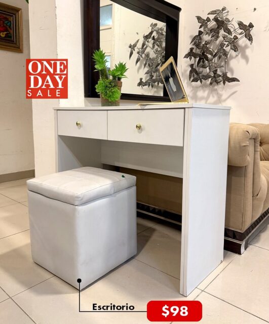 Mañana es MARTES de One Day sale y tenemos muchas ofertas!!!😱✨✨😍 
Visítanos en:📍entre la Av. Federico Boyd y Calle 50, Diagonal al Scotiabank, frente a la Fundación Gabriel Lewis Galindo.
Y CONTÁCTANOS a los 📞
📱 +507 6833-1738
📱 +507 6944-6091
📱 +507 6948-4846
📱 +507 6553-7970
📱 +507 6660-5478
#muebles #mueblesconhistoria #panama #decoracion #casas #furniture #decoration #pty #muebleriapanama #mueblespanama