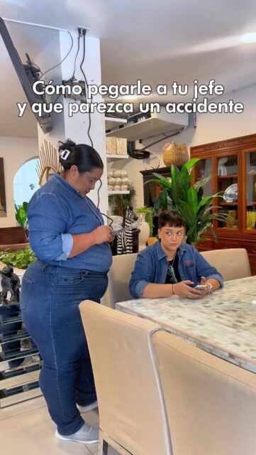 Perdón… pero hoy no te enseñaremos cómo😉🤣🤣
Ven y enamorate de oportunidades irresistibles 🥰🥰 disfruta de la calidad en muebles que mereces en la mansión Dejavu tenemos de todo para ti🤩
Precios NO incluyen ITBMS
Pieza única / oferta validar hasta agotar la existencia
Visítanos en:📍entre la Av. Federico Boyd y Calle 50, Diagonal al Scotiabank, frente a la Fundación Gabriel Lewis Galindo.
Y CONTÁCTANOS a los 📞
Christopher 📲 +507 6948-4846
Edgardo 📲 +507 6944-6091
Anabel 📲 +507 6553-7970
Héctor 📲 +507 6833-1738
Diana 📲 +507 6660-5478
#muebles #mueblesconhistoria #panama #decoracion casas furniture decoration pty muebleriapanama mueblespanama